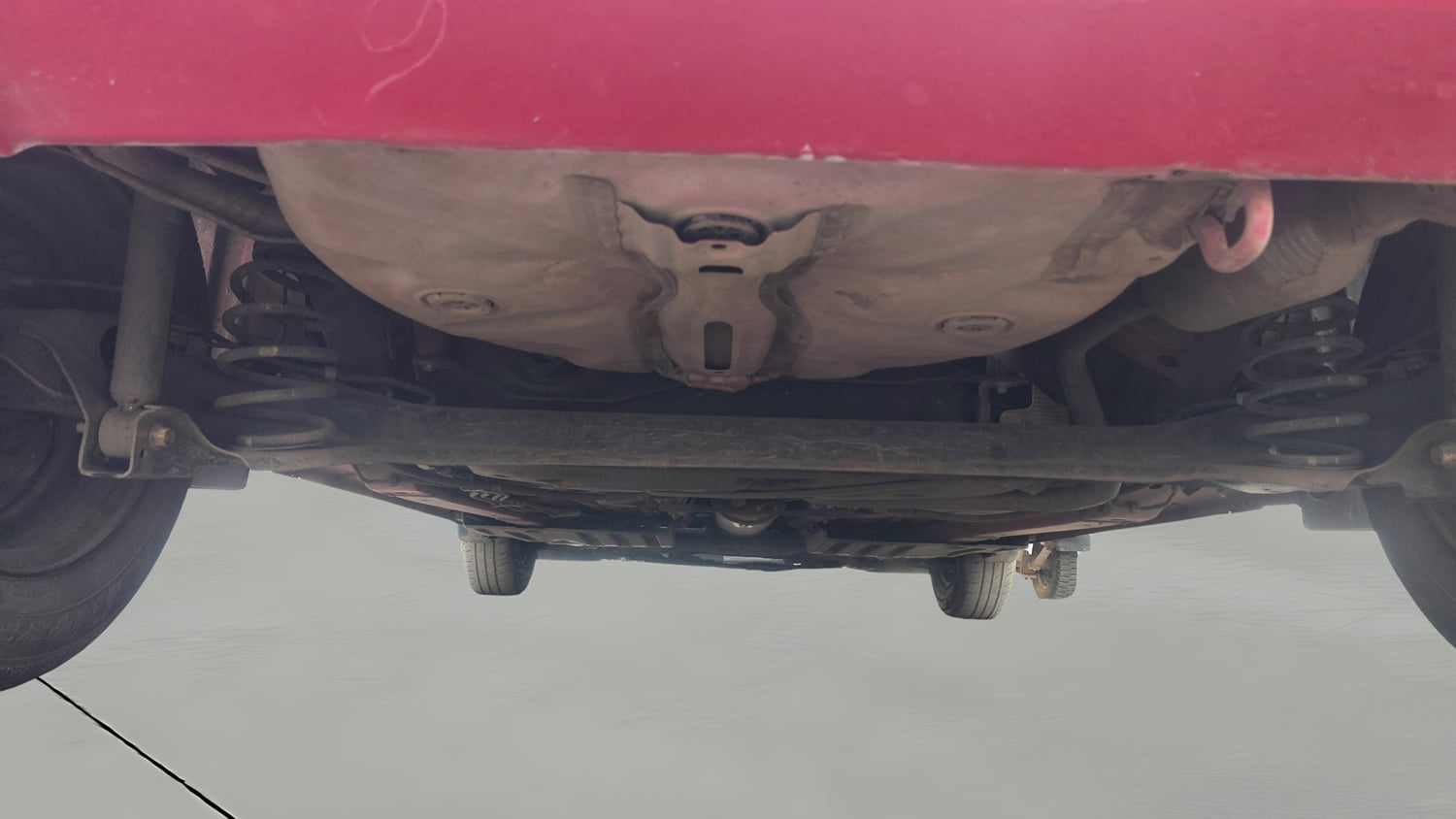 Used 2022 Maruti Suzuki Swift VXi Petrol Manual extra REAR RIGHT UNDERBODY VIEW