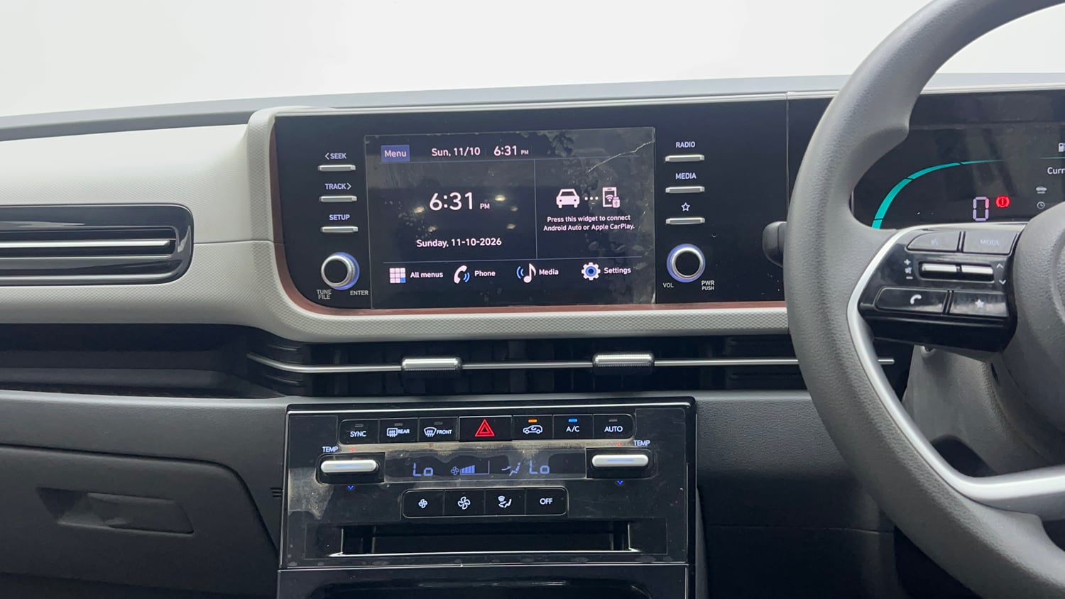 Used 2025 Hyundai Creta 1.5 CRDi Diesel MT DSL S(O) Diesel Manual interior MUSIC SYSTEM & AC CONTROL VIEW