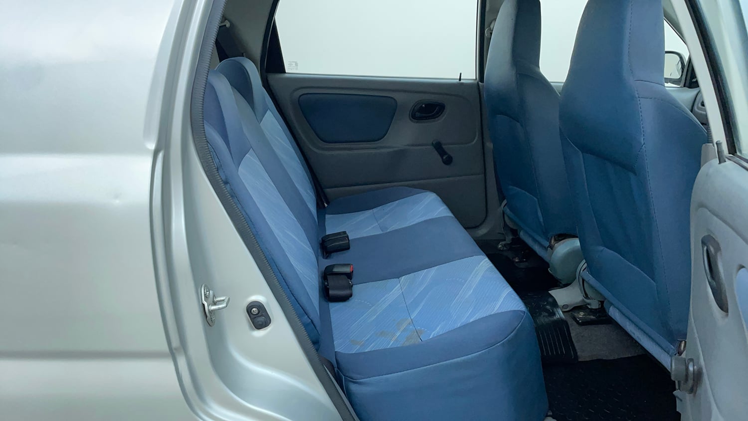 Used 2014 Maruti Suzuki Alto K10 VXi Petrol Manual interior RIGHT SIDE REAR DOOR CABIN VIEW
