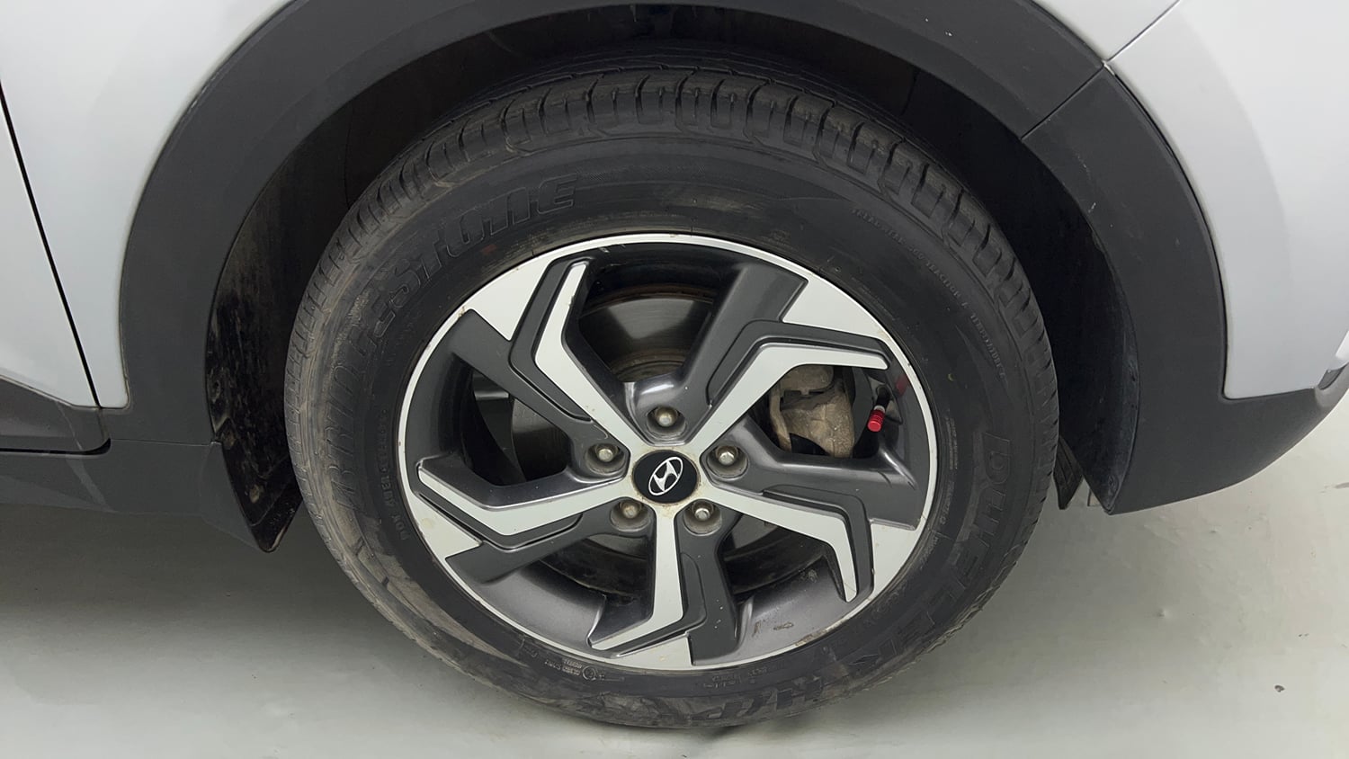 Used 2019 Hyundai Creta SX 1.6 (O) Executive Petrol Petrol Manual tyres RIGHT FRONT TYRE RIM VIEW