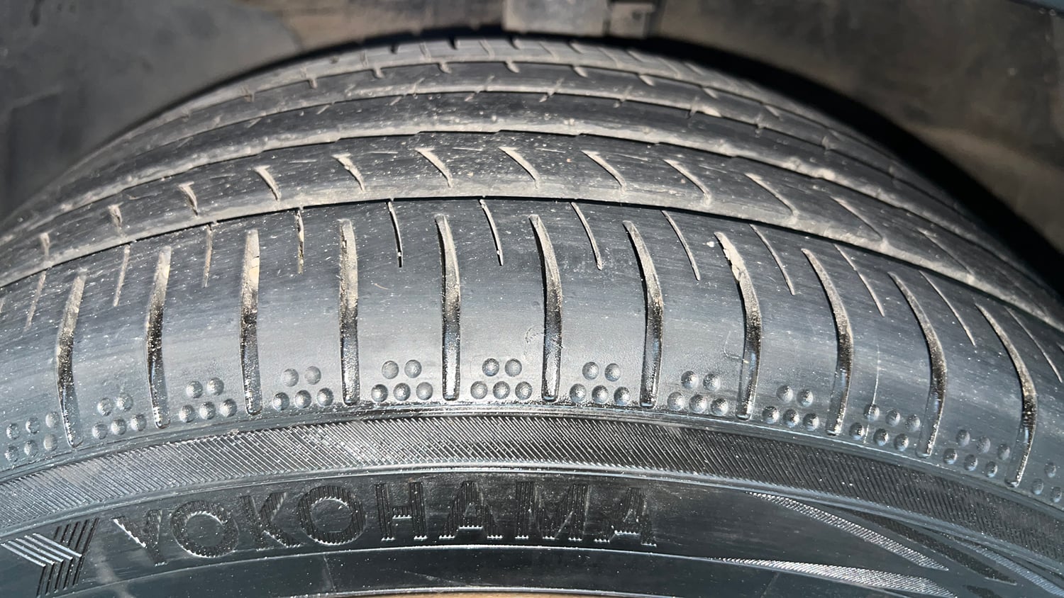 Used 2023 Hyundai Verna SX (O) 1.5 Petrol IVT Petrol Automatic tyres LEFT FRONT TYRE TREAD VIEW