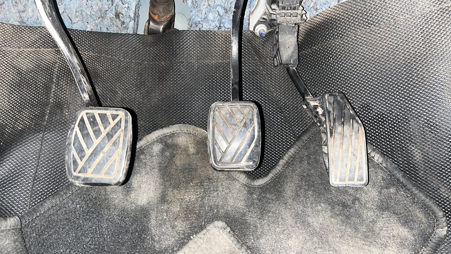 Used 2017 Maruti Suzuki Baleno Delta 1.2 Petrol Manual interior PEDALS VIEW