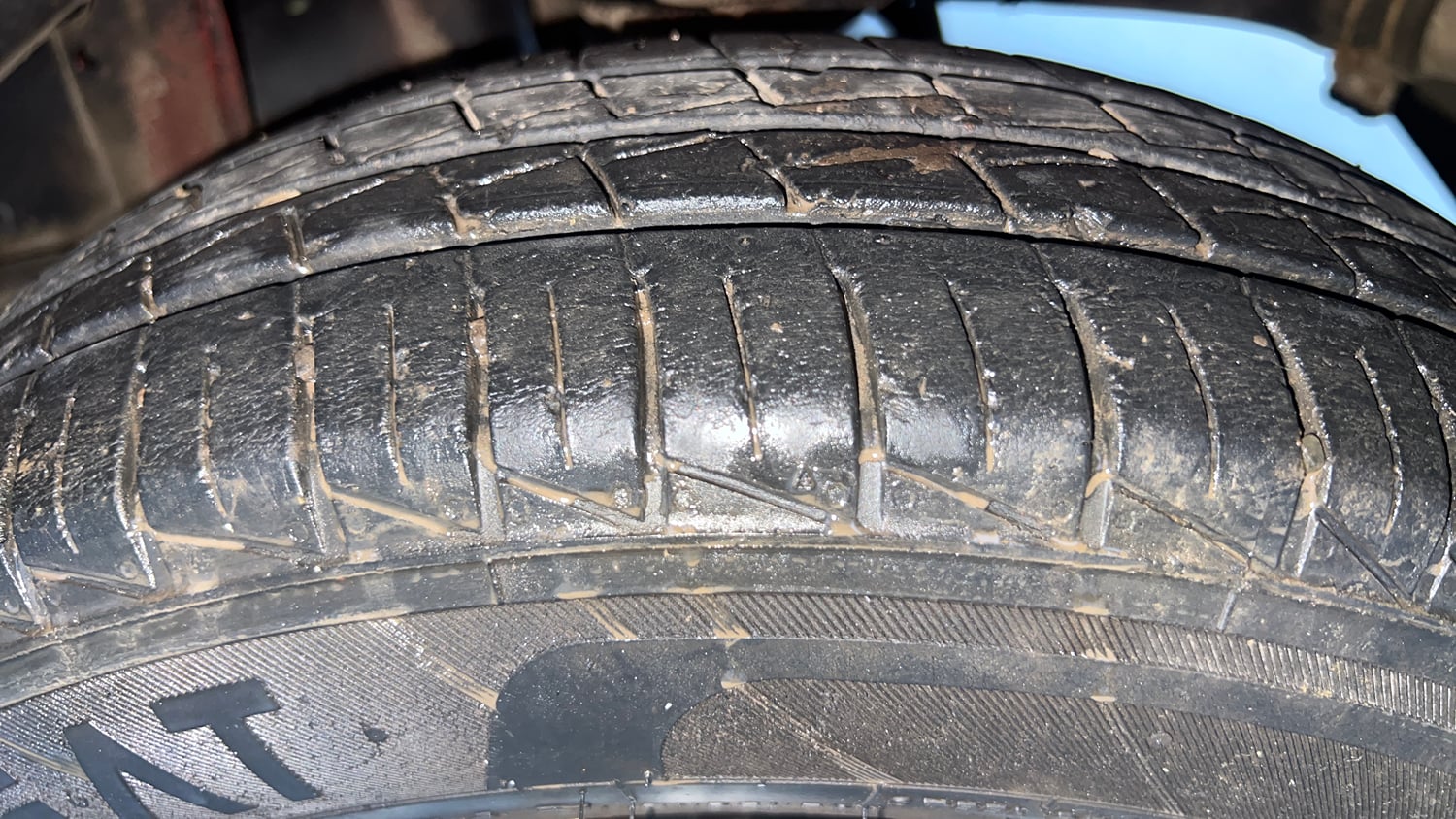 Used 2023 Maruti Suzuki Alto 800 LXi (O) Petrol Manual tyres LEFT REAR TYRE TREAD VIEW