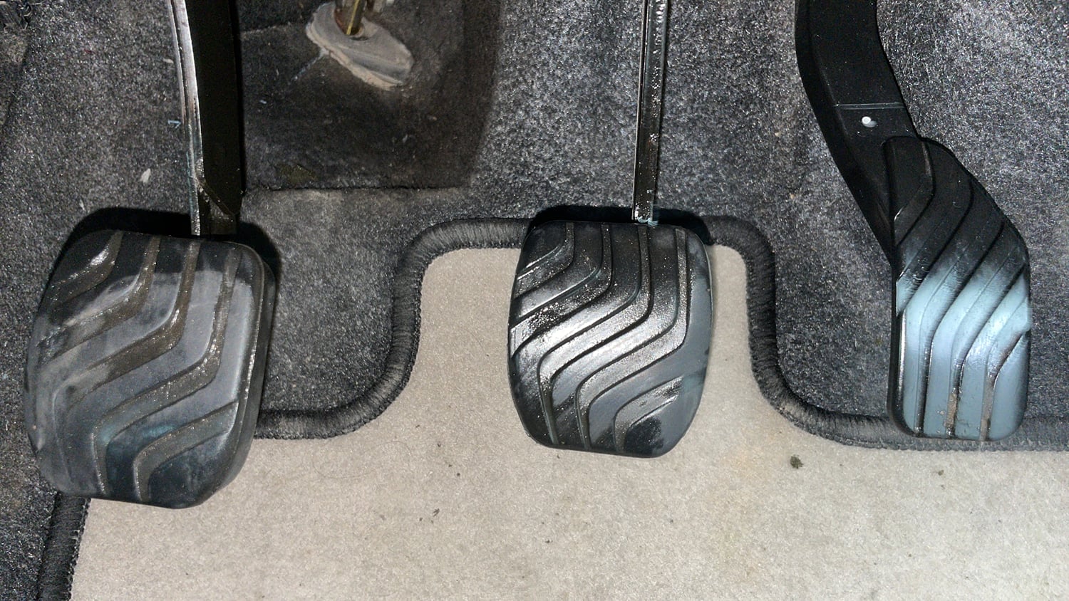 Used 2017 Renault Kwid RXT Petrol Manual interior PEDALS VIEW
