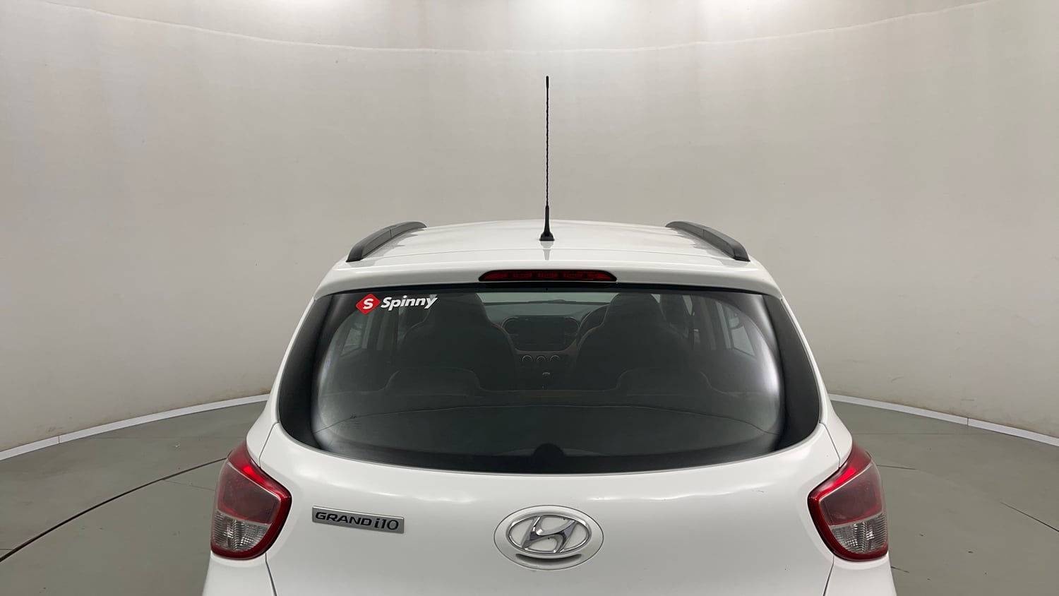Used 2019 Hyundai Grand i10 Magna 1.2 Kappa VTVT Petrol Manual exterior BACK WINDSHIELD VIEW