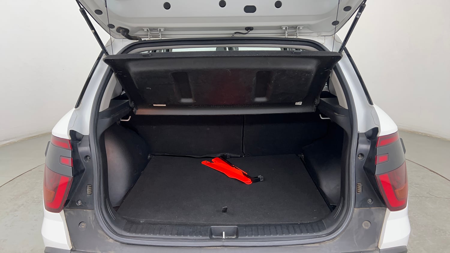 Used 2023 Hyundai Creta SX 1.5 Petrol Executive Petrol Manual interior DICKY INSIDE VIEW