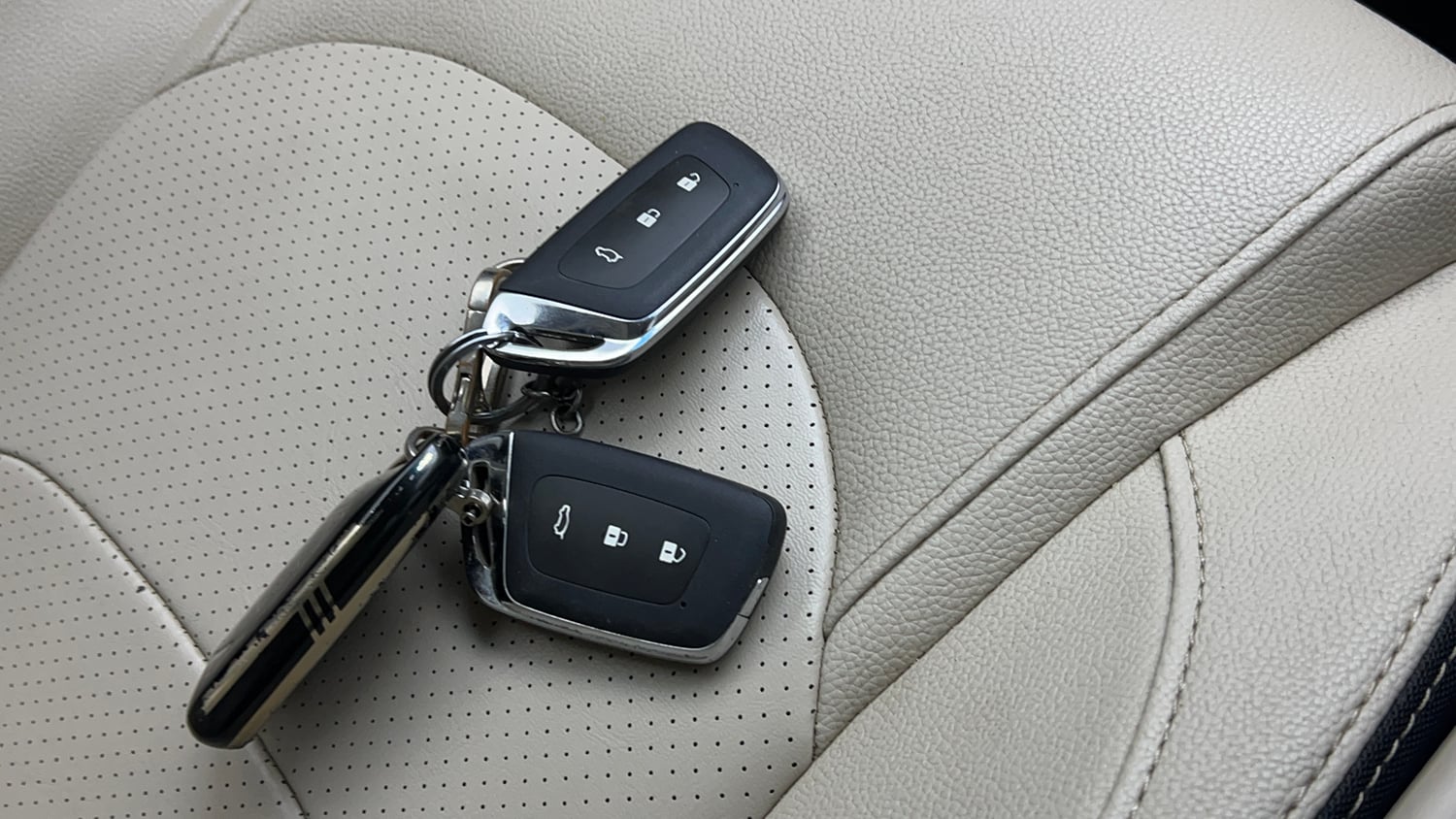 Used 2023 MG Motors Hector Savvy Pro 1.5 Turbo Petrol CVT Petrol Automatic extra CAR KEY VIEW