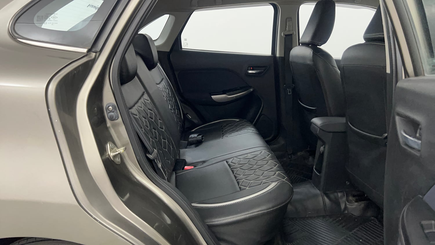 Used 2020 Maruti Suzuki Baleno Zeta Petrol Manual interior RIGHT SIDE REAR DOOR CABIN VIEW