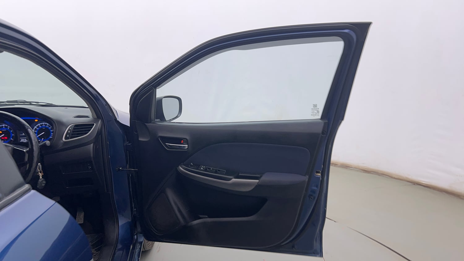 Used 2019 Maruti Suzuki Baleno Delta Petrol Manual interior RIGHT FRONT DOOR OPEN VIEW