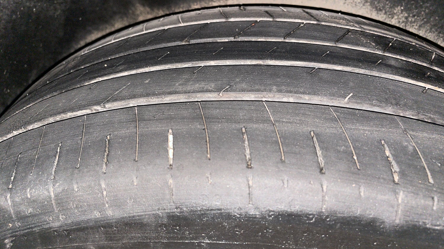 Used 2024 Honda Elevate V MT Petrol Manual tyres LEFT REAR TYRE TREAD VIEW
