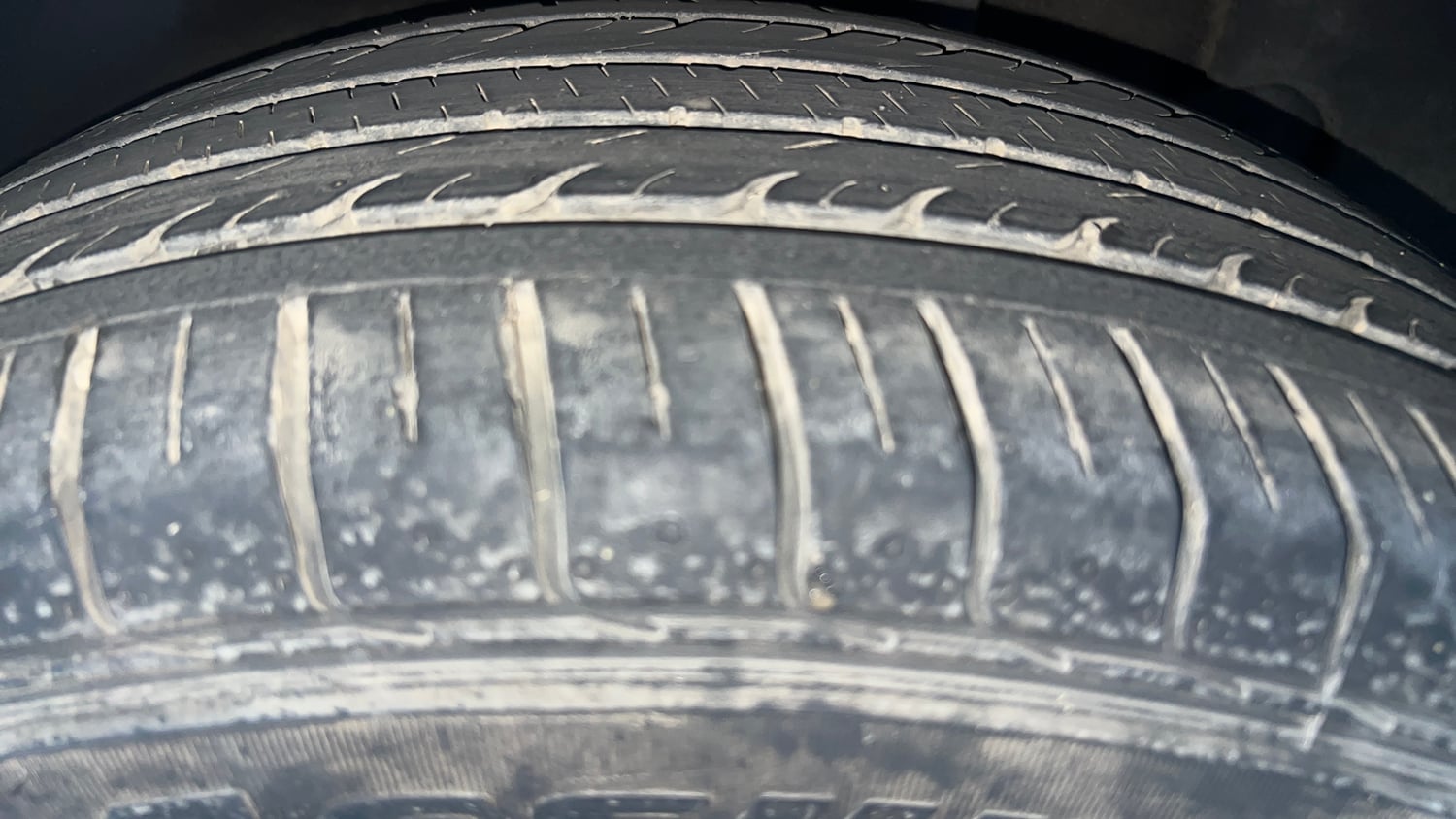 Used 2023 kia Seltos HTX 1.5 IVT Petrol Automatic tyres LEFT REAR TYRE TREAD VIEW