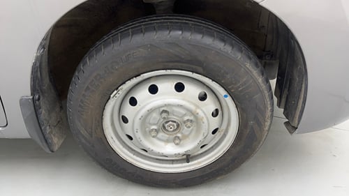 Used 2018 Maruti Suzuki Wagon R LXI CNG Cng Manual tyres RIGHT FRONT TYRE RIM VIEW
