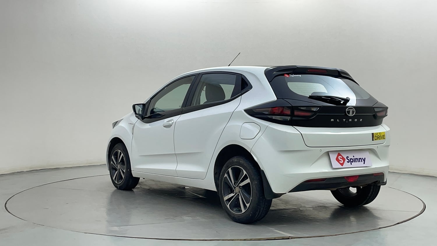 Used 2022 Tata Altroz XZ Plus Petrol Petrol Manual exterior LEFT REAR CORNER VIEW