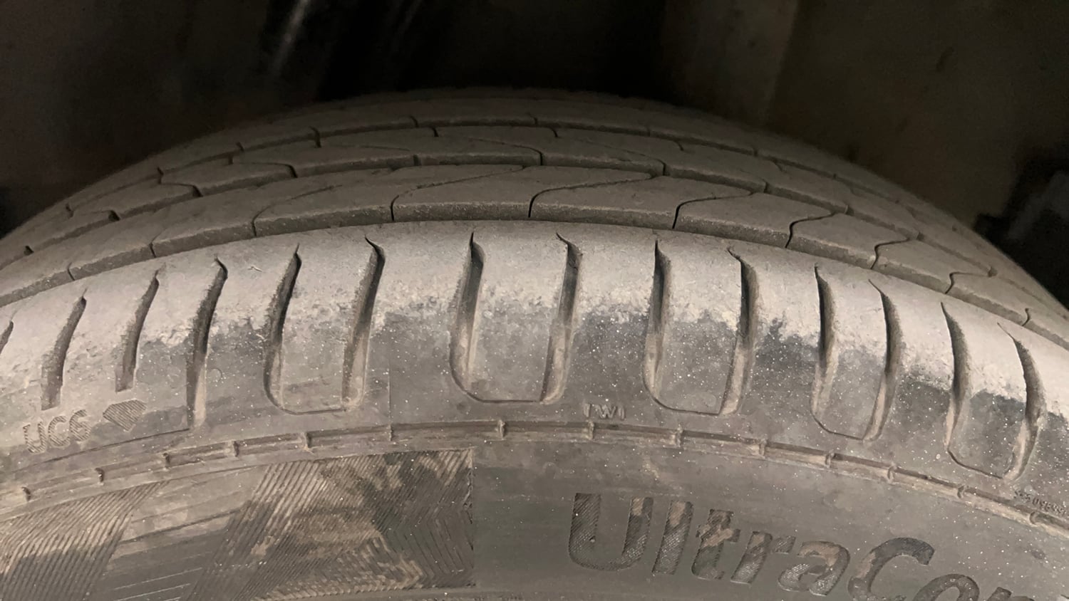 Used 2016 Honda City SV CVT Petrol Automatic tyres LEFT REAR TYRE TREAD VIEW