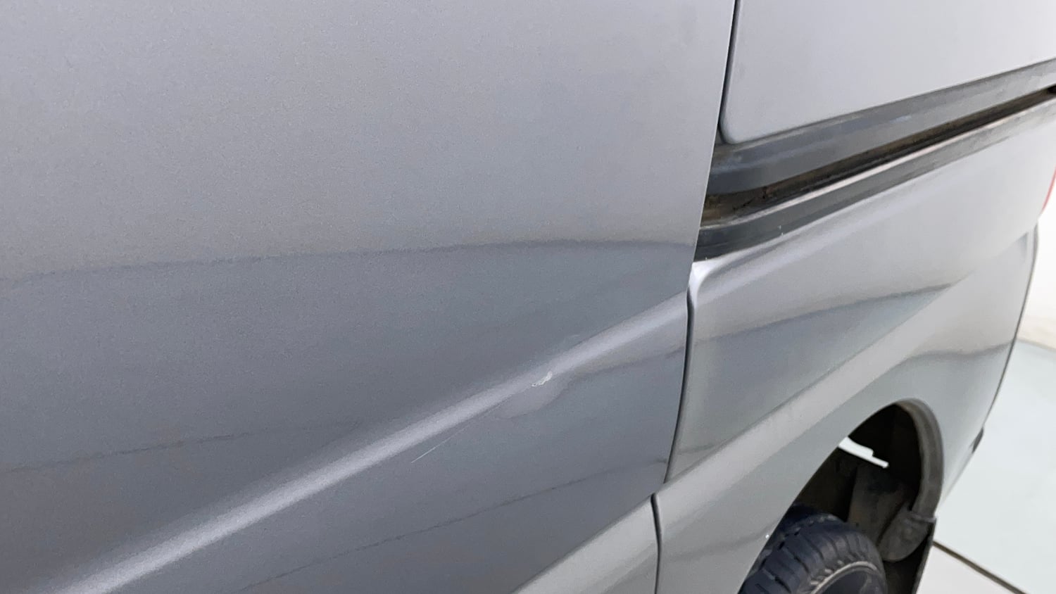 Used 2023 Maruti Suzuki Eeco 5 STR AC Petrol Manual dents MINOR DENT