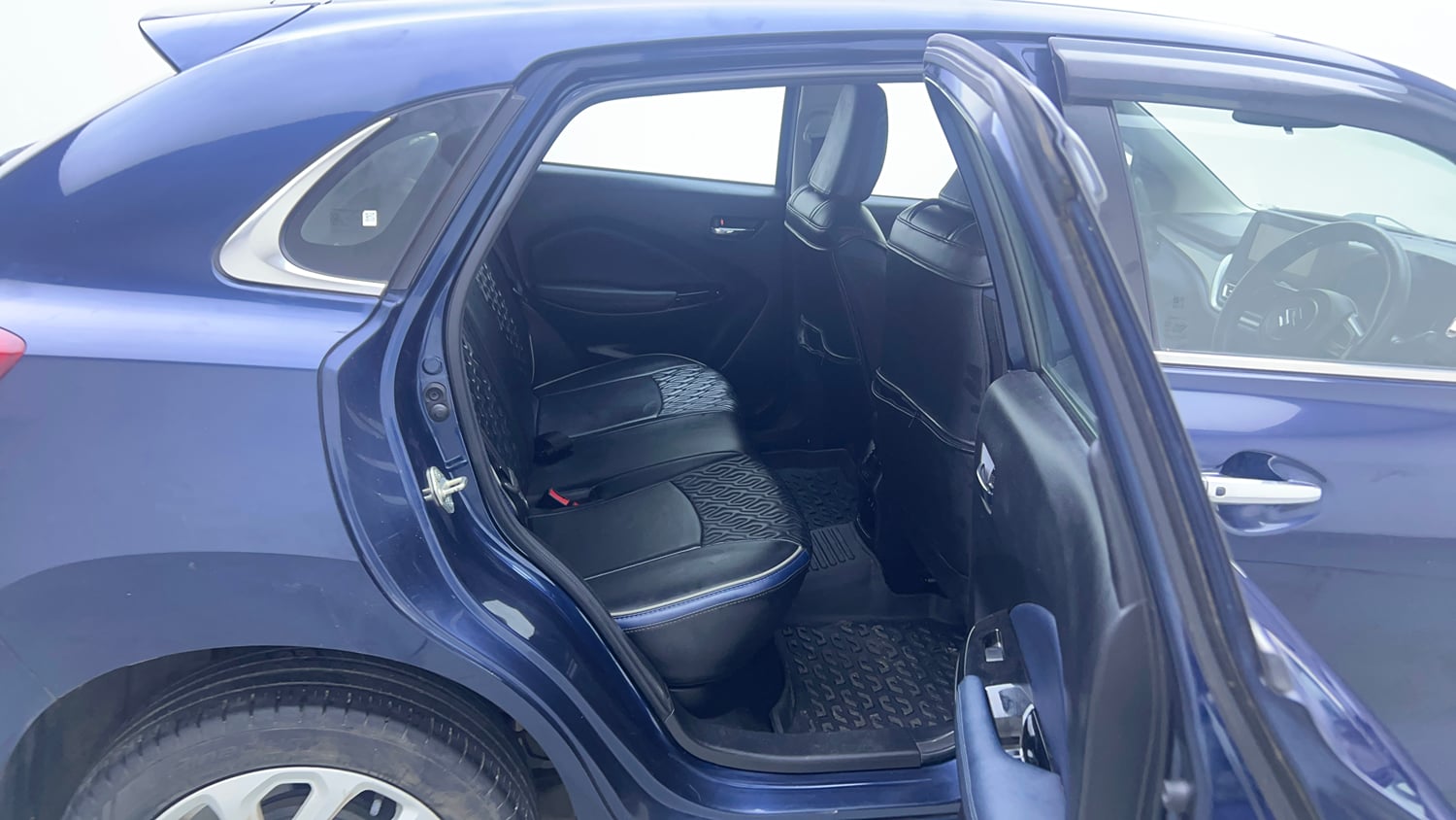 Used 2023 Maruti Suzuki Baleno Zeta MT Petrol Manual interior RIGHT SIDE REAR DOOR CABIN VIEW
