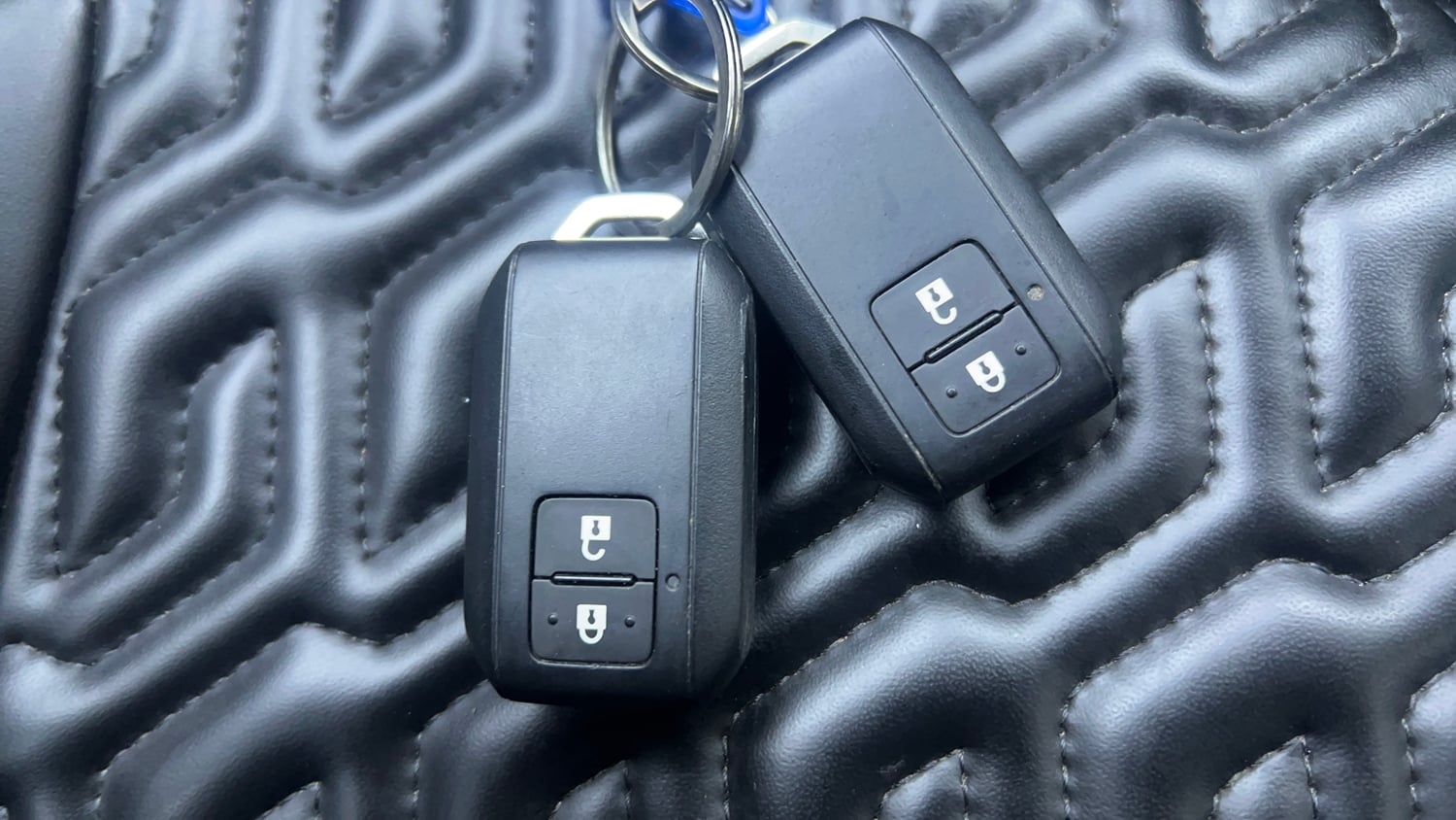 Used 2023 Maruti Suzuki Baleno Zeta MT Petrol Manual extra CAR KEY VIEW