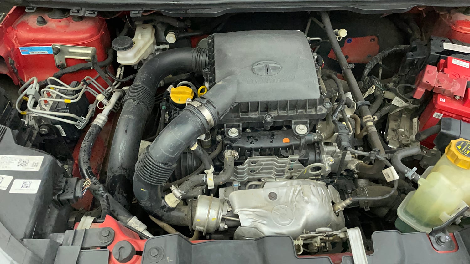 Used 2022 Tata Nexon XZA Plus (S) Petrol Automatic engine ENGINE RIGHT SIDE VIEW