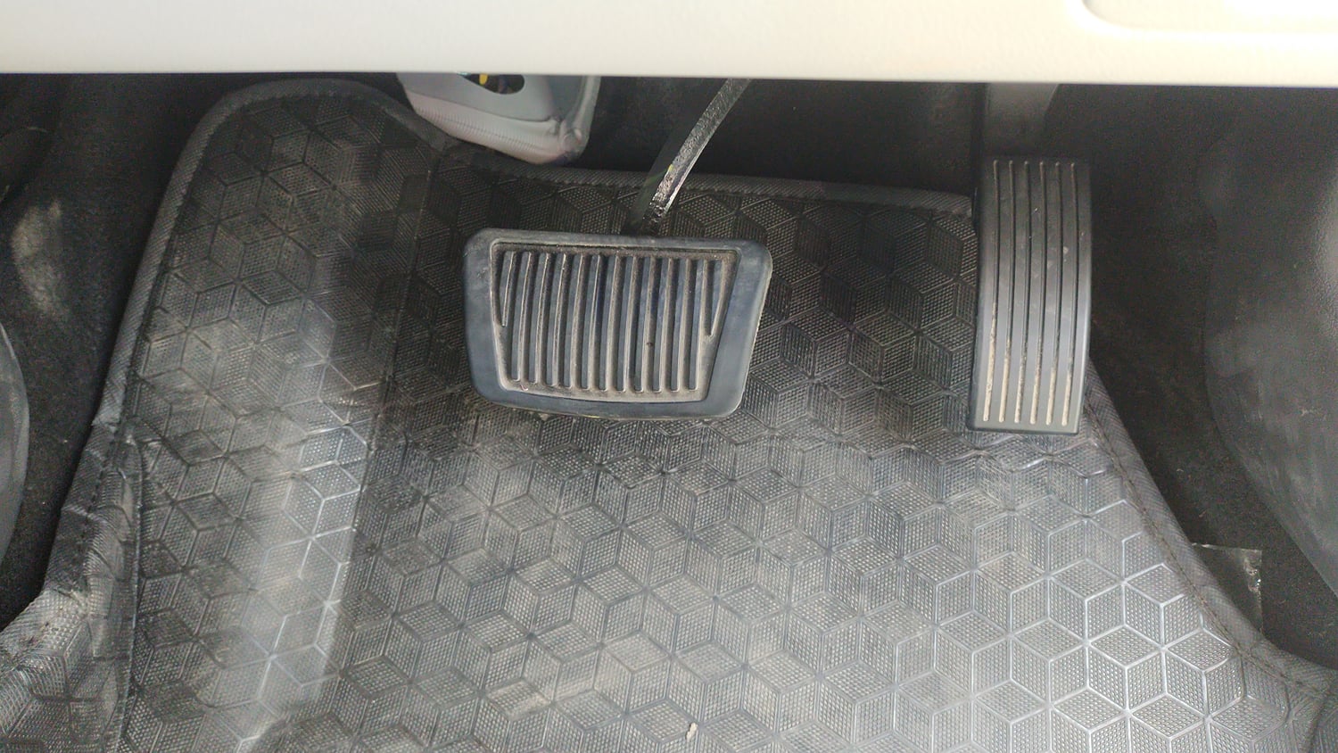 Used 2026 Hyundai Grand i10 Nios Sportz 1.2 Kappa AMT Petrol Automatic interior PEDALS VIEW