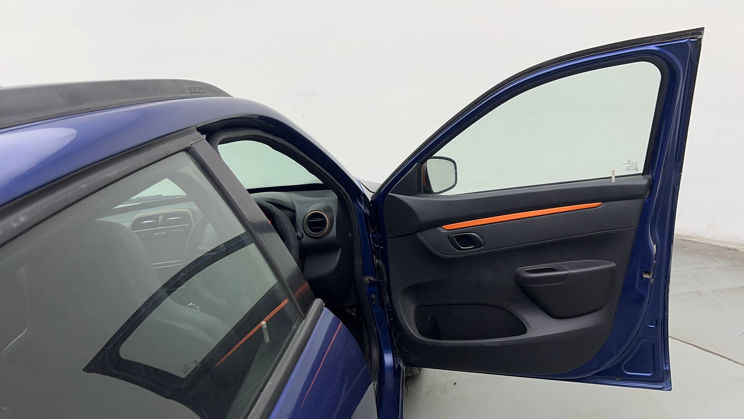 Used 2017 Renault Kwid CLIMBER 1.0 AMT Petrol Automatic interior RIGHT FRONT DOOR OPEN VIEW