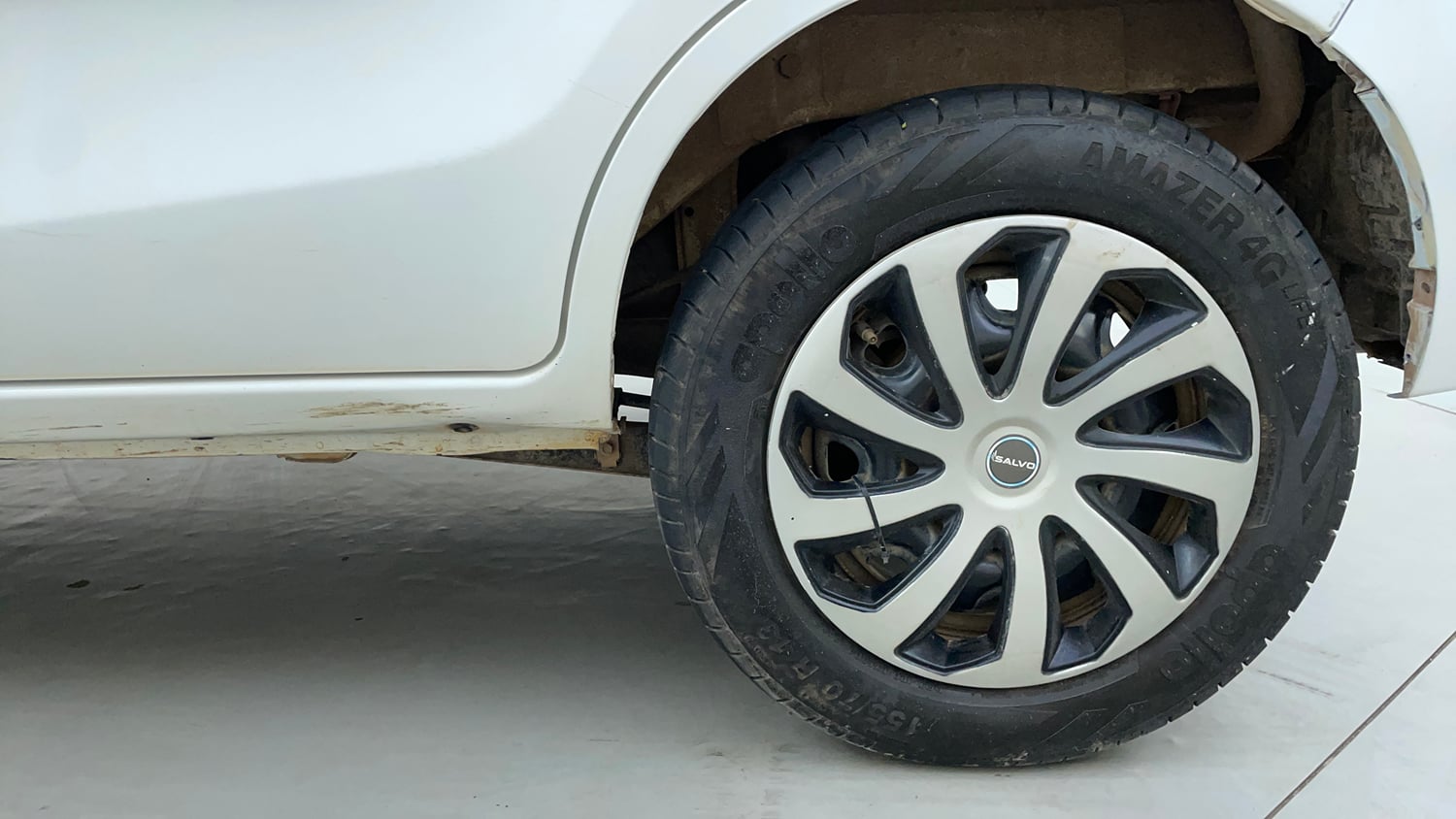 Used 2016 Maruti Suzuki Alto K10 VXi Petrol Manual tyres LEFT REAR TYRE RIM VIEW