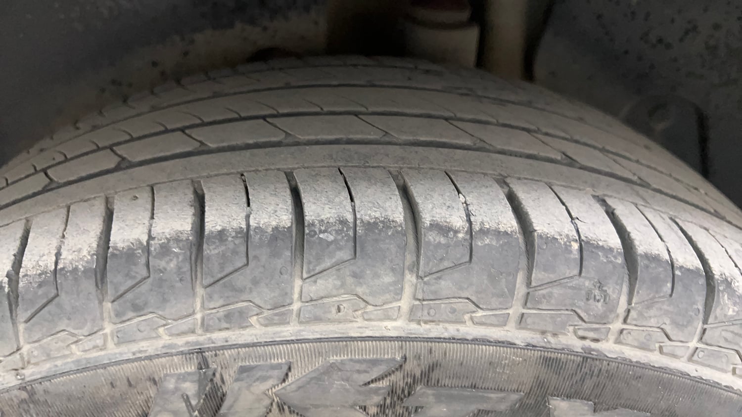 Used 2023 Hyundai Creta SX 1.5 Petrol Executive Petrol Manual tyres LEFT REAR TYRE TREAD VIEW