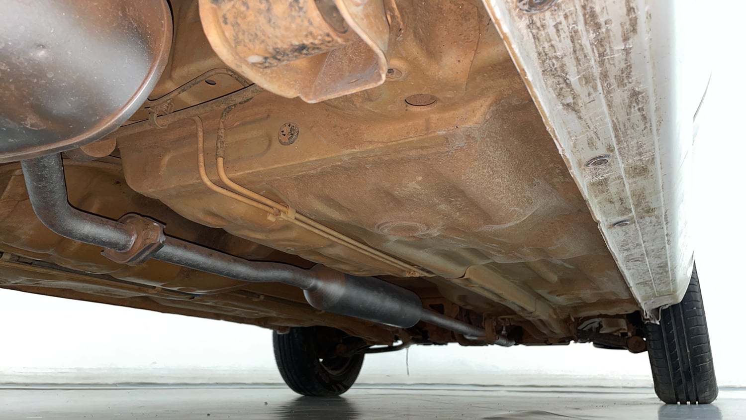 Used 2016 Maruti Suzuki Alto K10 VXi Petrol Manual extra REAR RIGHT UNDERBODY VIEW