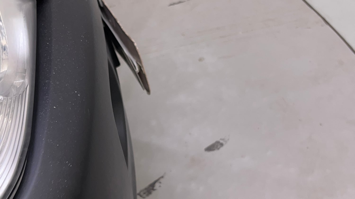 Used 2024 Maruti Suzuki Eeco 5 STR AC Petrol Manual dents MINOR SCRATCH