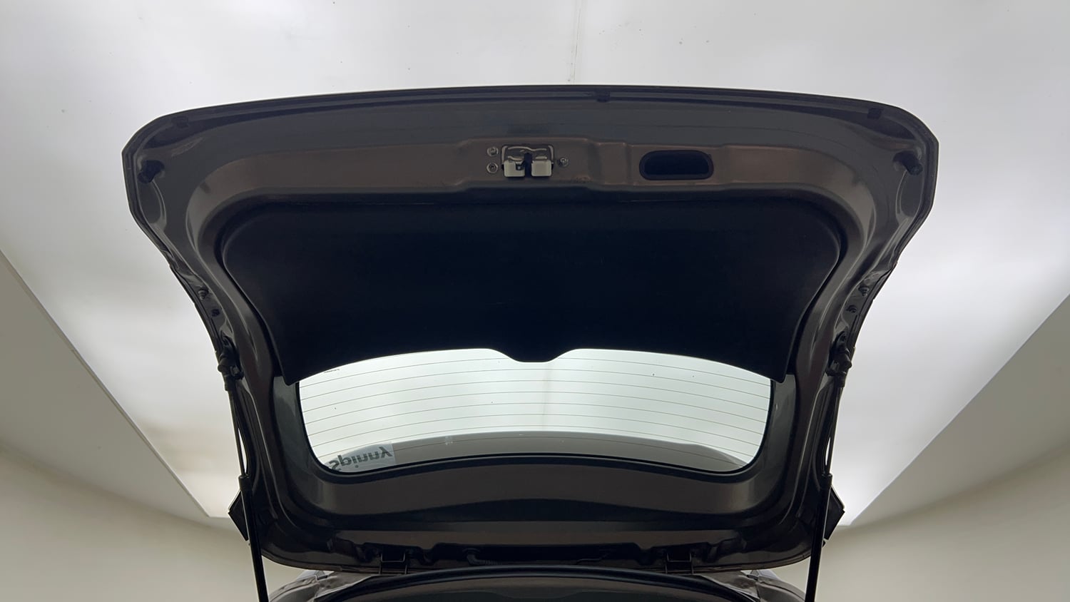 Used 2021 Maruti Suzuki XL6 Zeta MT Petrol Petrol Manual interior DICKY DOOR OPEN VIEW