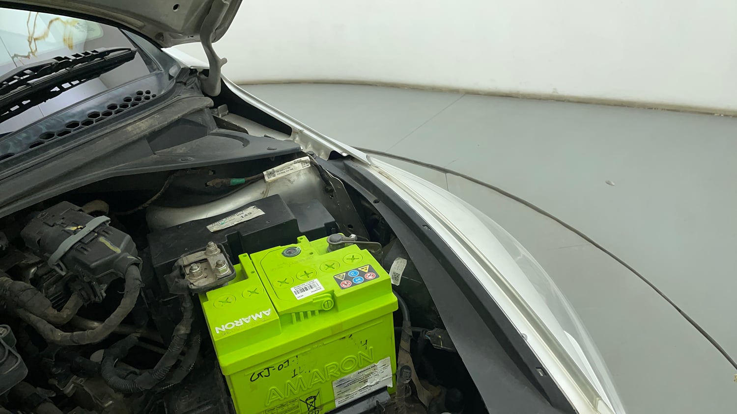 Used 2017 Tata Tiago Revotron XTA Petrol Automatic engine ENGINE LEFT SIDE HINGE & APRON VIEW