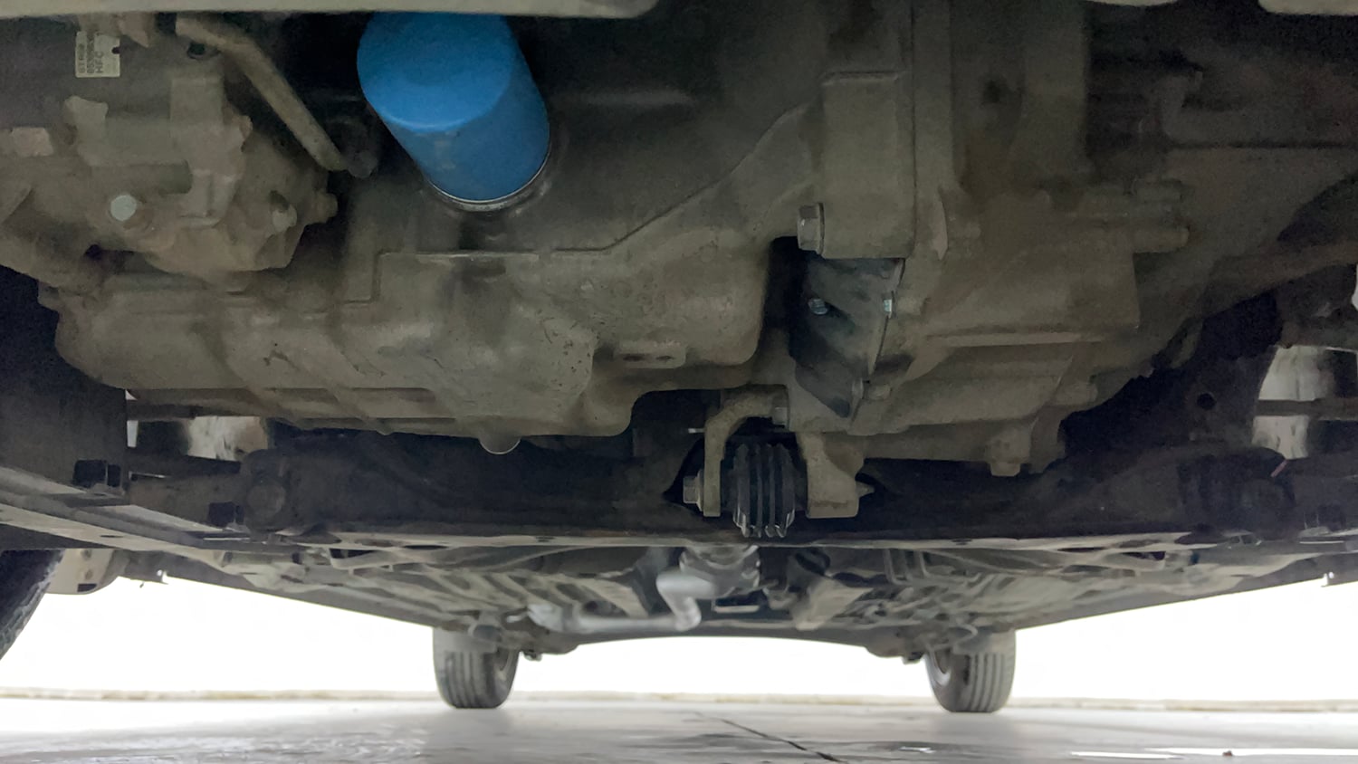 Used 2020 Honda Amaze 1.2 VX MT Petrol Petrol Manual extra FRONT LEFT UNDERBODY VIEW