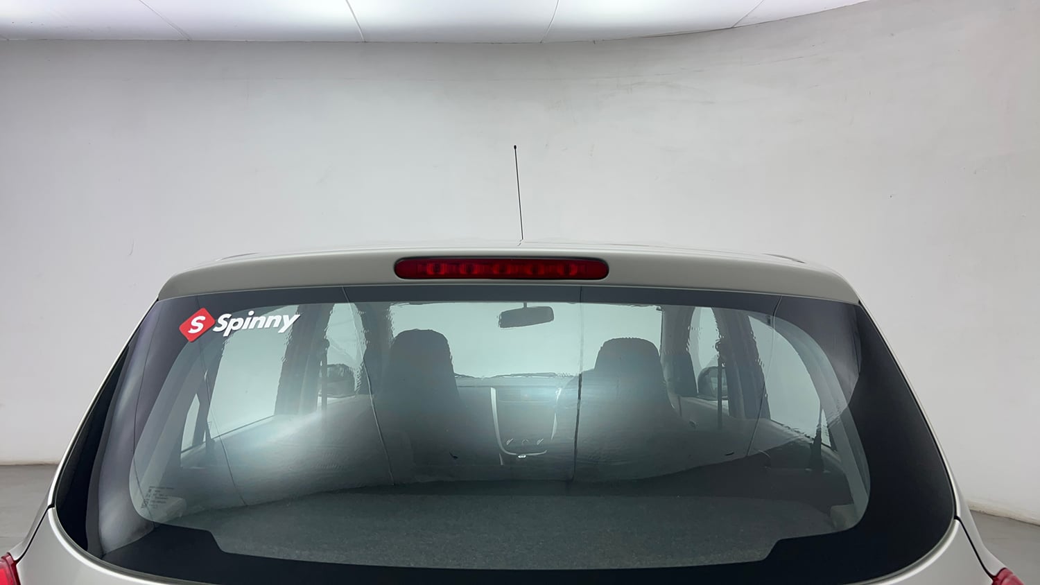 Used 2014 Maruti Suzuki Celerio VXi Petrol Manual exterior BACK WINDSHIELD VIEW