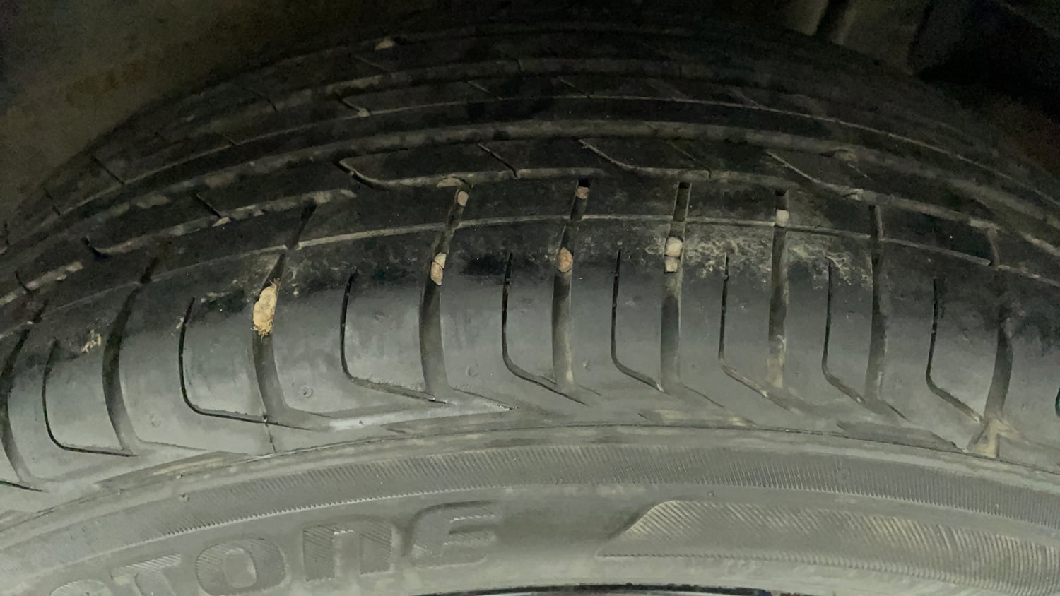 Used 2022 Tata Nexon XZA Plus (S) Petrol Automatic tyres LEFT REAR TYRE TREAD VIEW