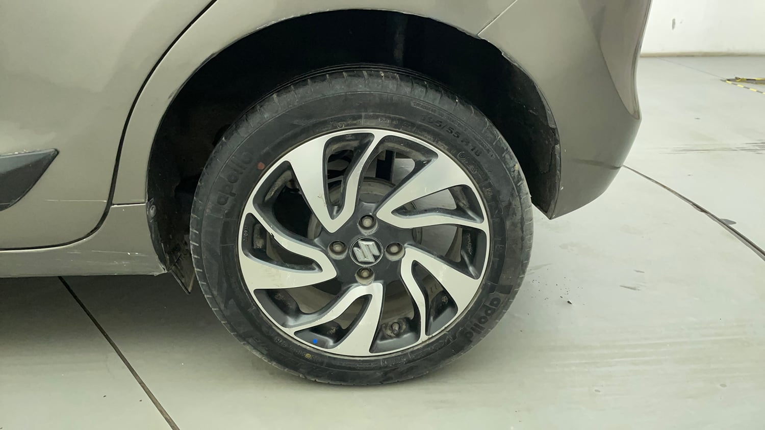 Used 2019 Maruti Suzuki Baleno Zeta Automatic Petrol Automatic tyres LEFT REAR TYRE RIM VIEW