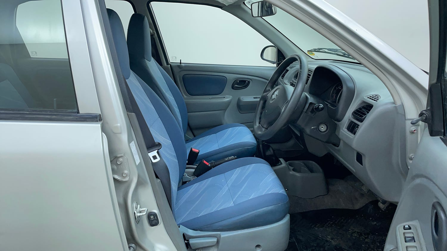 Used 2014 Maruti Suzuki Alto K10 VXi Petrol Manual interior RIGHT SIDE FRONT DOOR CABIN VIEW