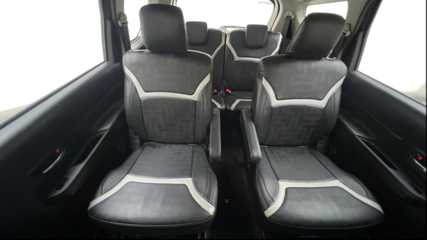 Used 2021 Maruti Suzuki XL6 Zeta MT Petrol Petrol Manual interior REAR SEAT CONDITION VIEW