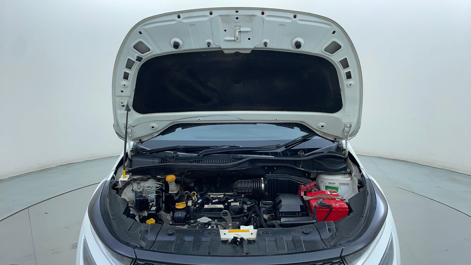 Used 2022 Tata Altroz XZ Plus Petrol Petrol Manual engine ENGINE & BONNET OPEN FRONT VIEW