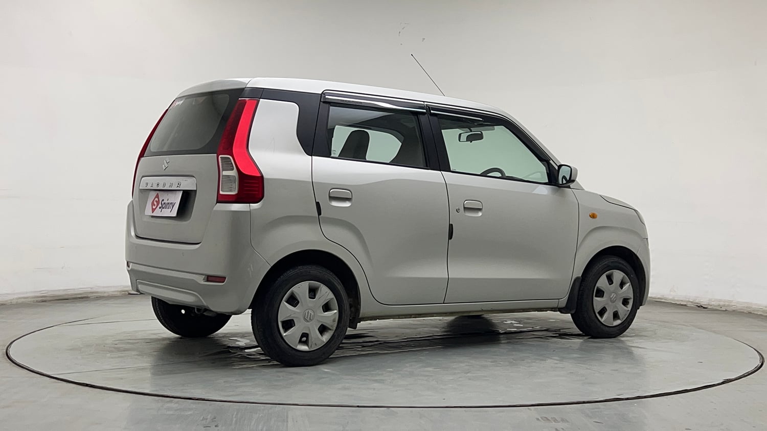 Used 2020 Maruti Suzuki Wagon R VXi 1.2 Petrol Manual exterior RIGHT REAR CORNER VIEW