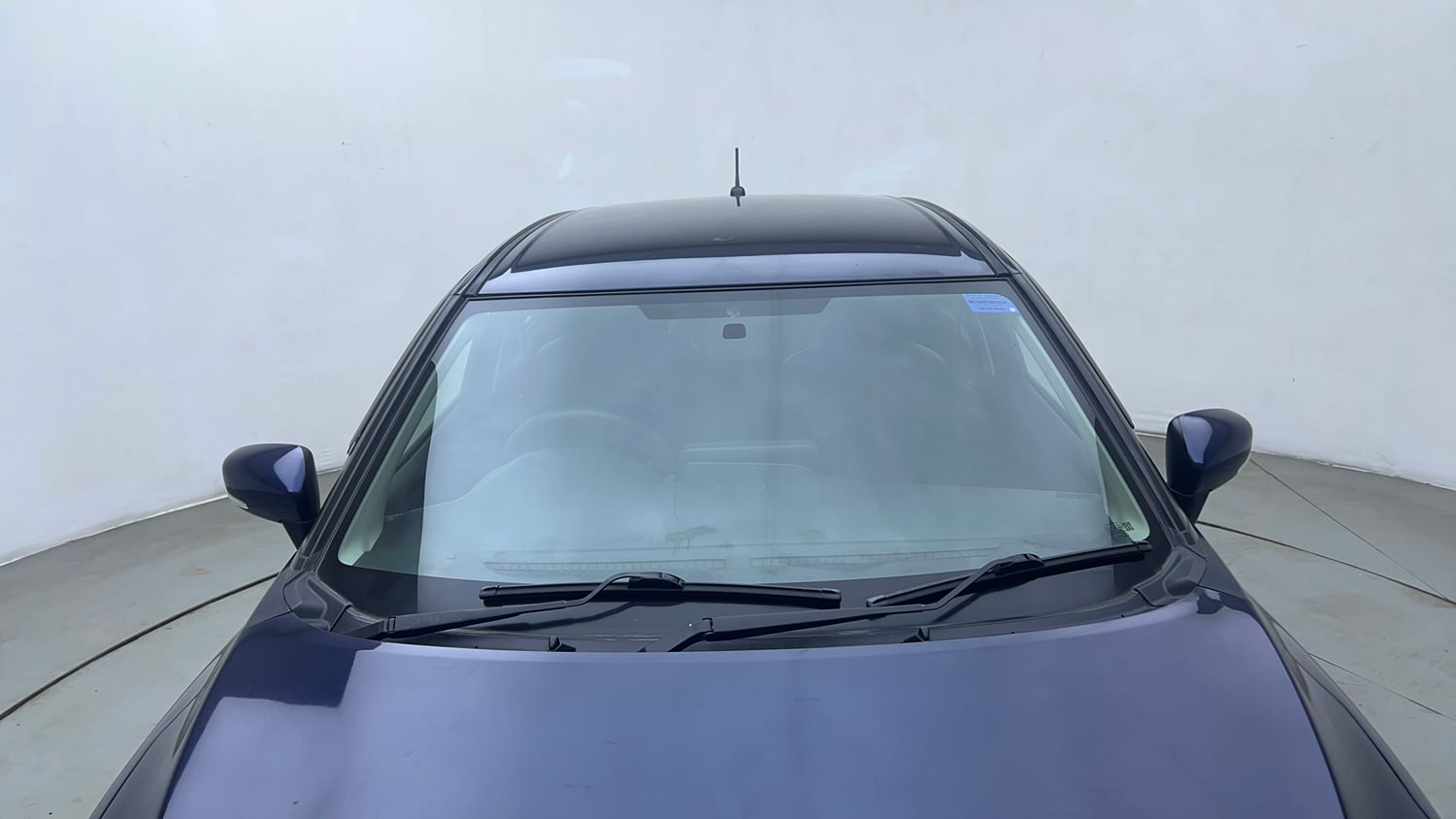 Used 2023 Maruti Suzuki Baleno Zeta MT Petrol Manual exterior FRONT WINDSHIELD VIEW