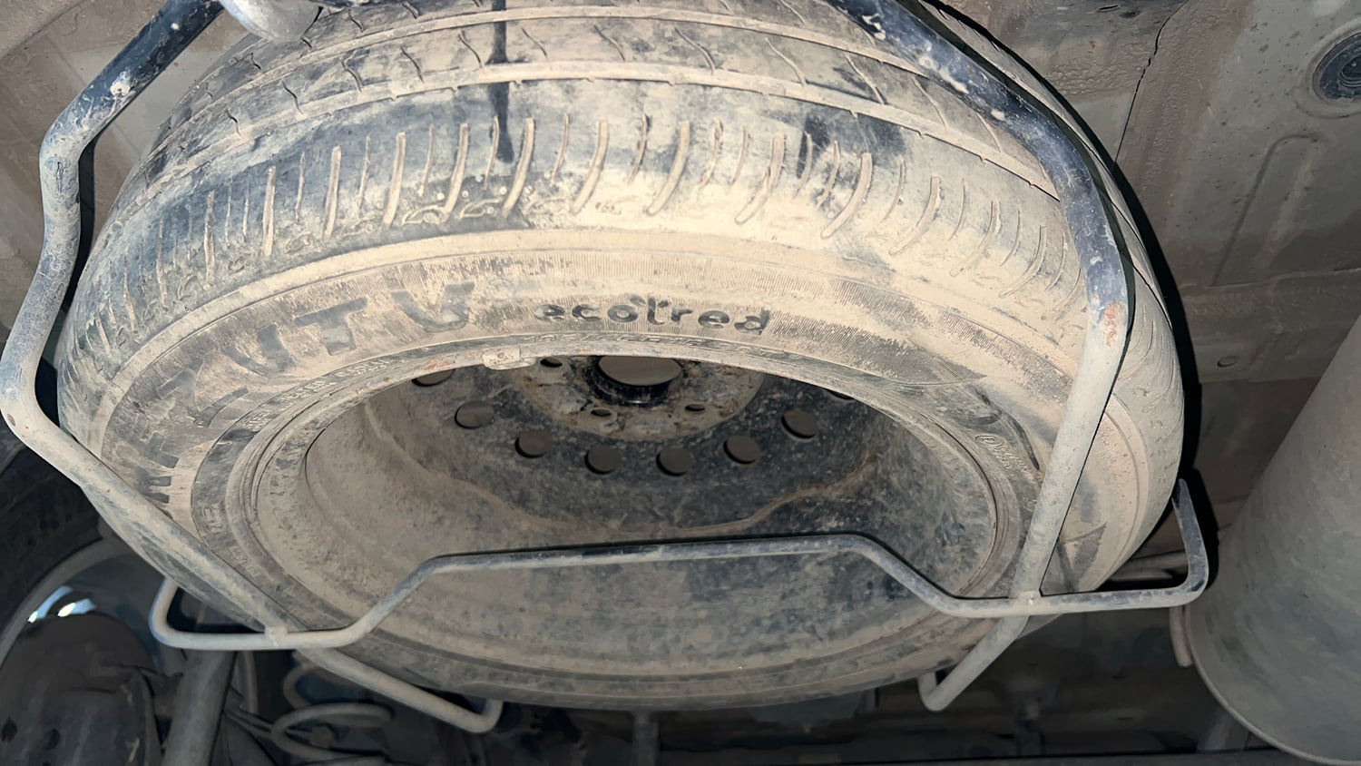 Used 2021 Maruti Suzuki XL6 Zeta MT Petrol Petrol Manual tyres SPARE TYRE VIEW