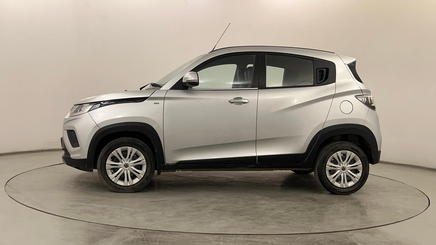 Used 2019 Mahindra KUV100 NXT K6 Plus 6 STR Petrol Manual exterior LEFT SIDE VIEW