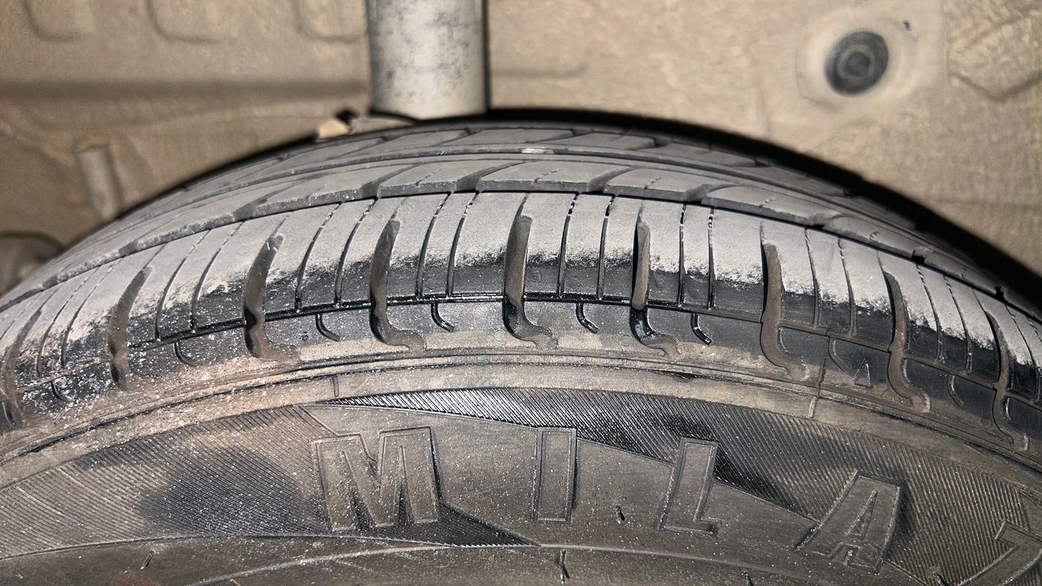 Used 2014 Maruti Suzuki Celerio VXi Petrol Manual tyres RIGHT REAR TYRE TREAD VIEW