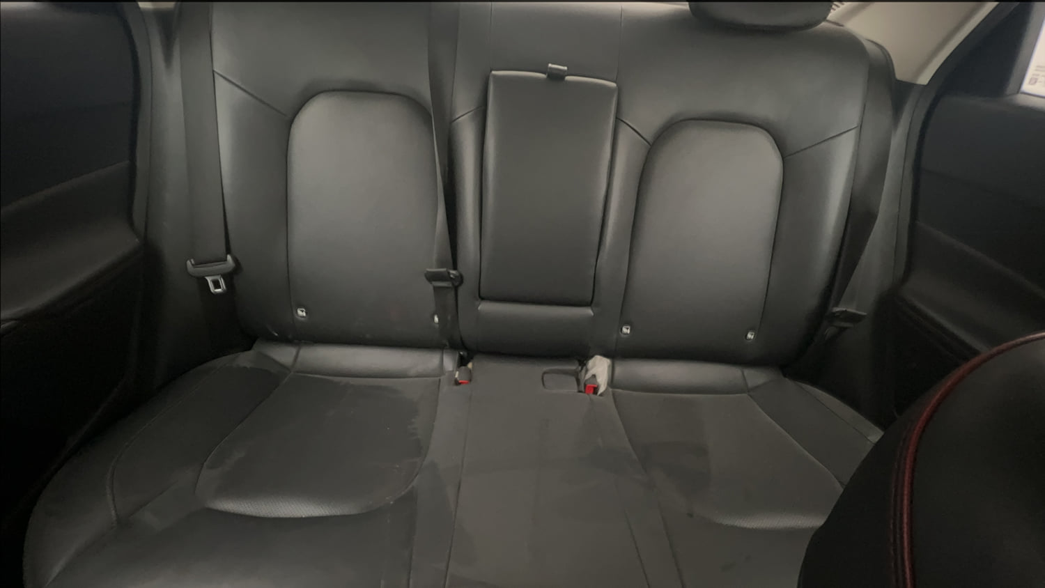 Used 2023 Hyundai Verna SX (O) 1.5 Turbo Petrol MT Petrol Manual interior REAR SEAT CONDITION VIEW