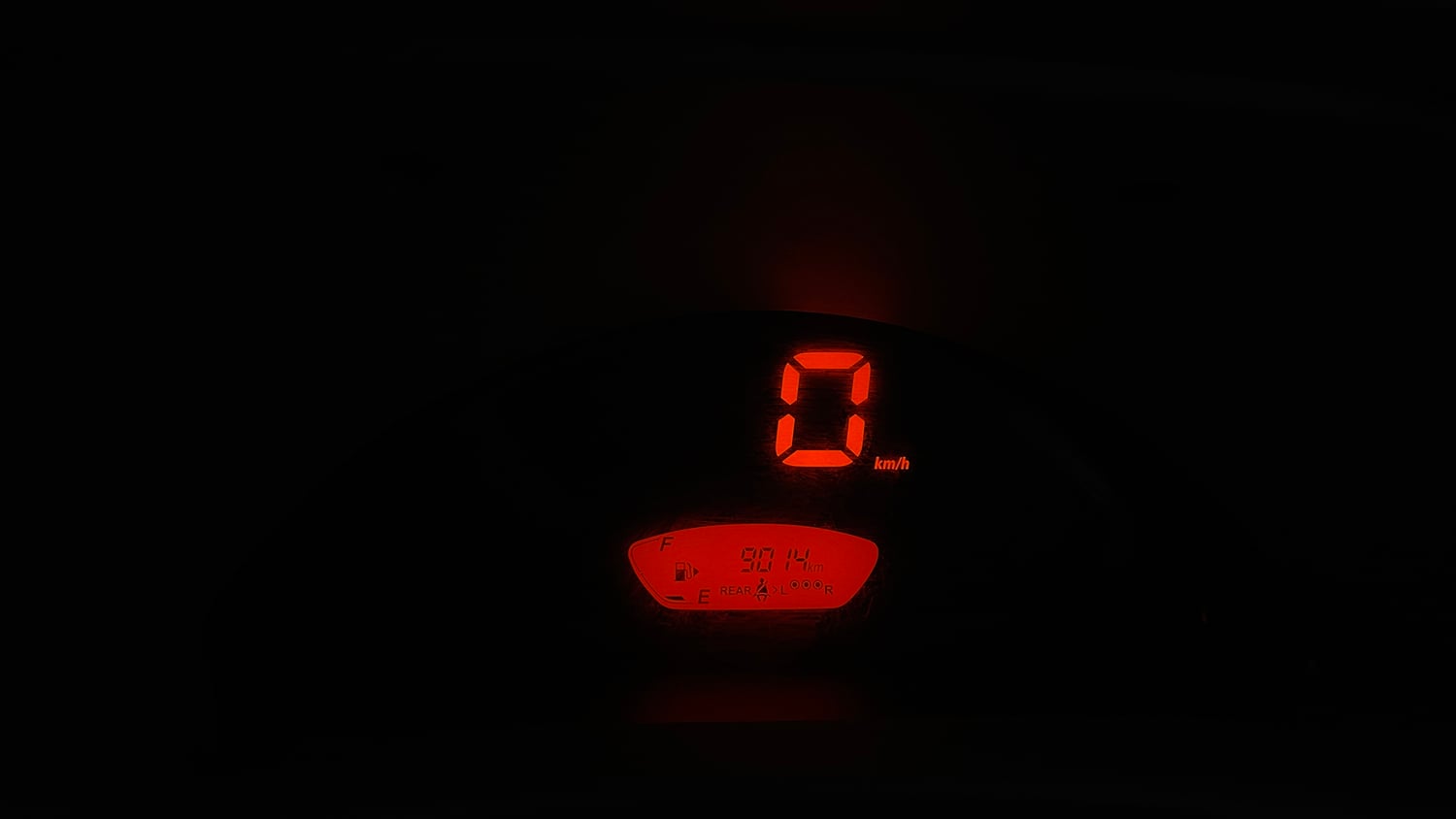Used 2025 Maruti Suzuki Eeco 5 STR AC Petrol Manual interior CLUSTERMETER VIEW