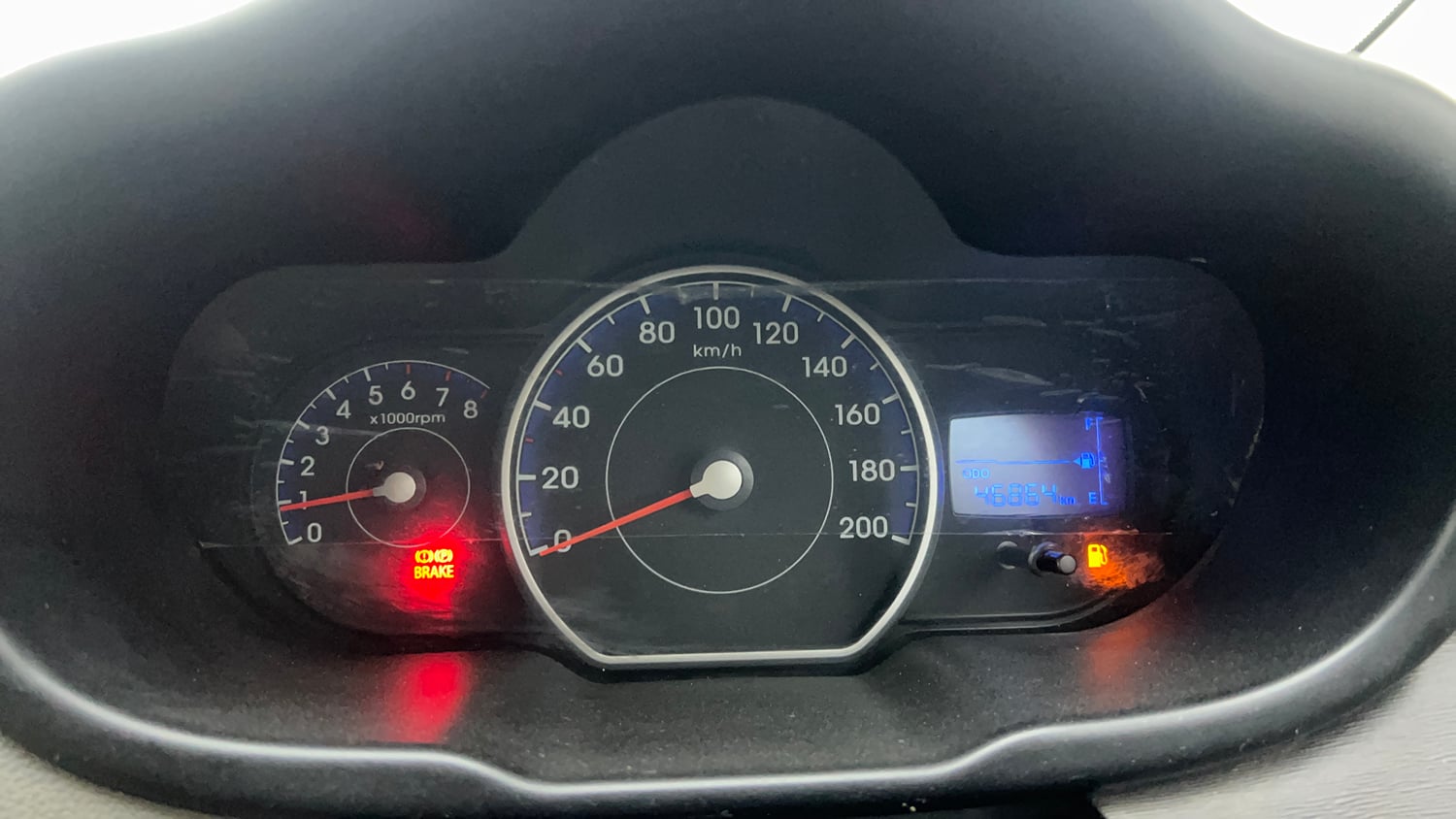 Used 2015 Hyundai i10 Magna 1.1 iRDE2 Petrol Manual interior CLUSTERMETER VIEW