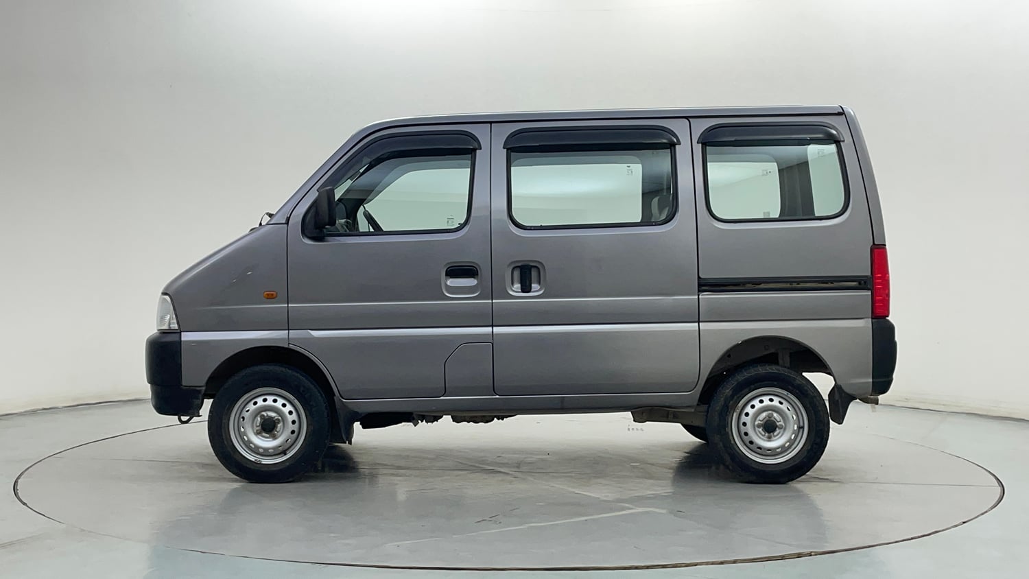 Used 2023 Maruti Suzuki Eeco 5 STR AC Petrol Manual exterior LEFT SIDE VIEW