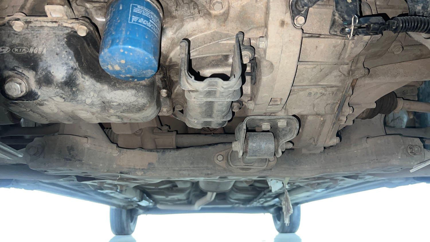 Used 2018 Hyundai Grand i10 Magna 1.2 Kappa VTVT CNG (outside fitted) Cng Manual extra FRONT LEFT UNDERBODY VIEW
