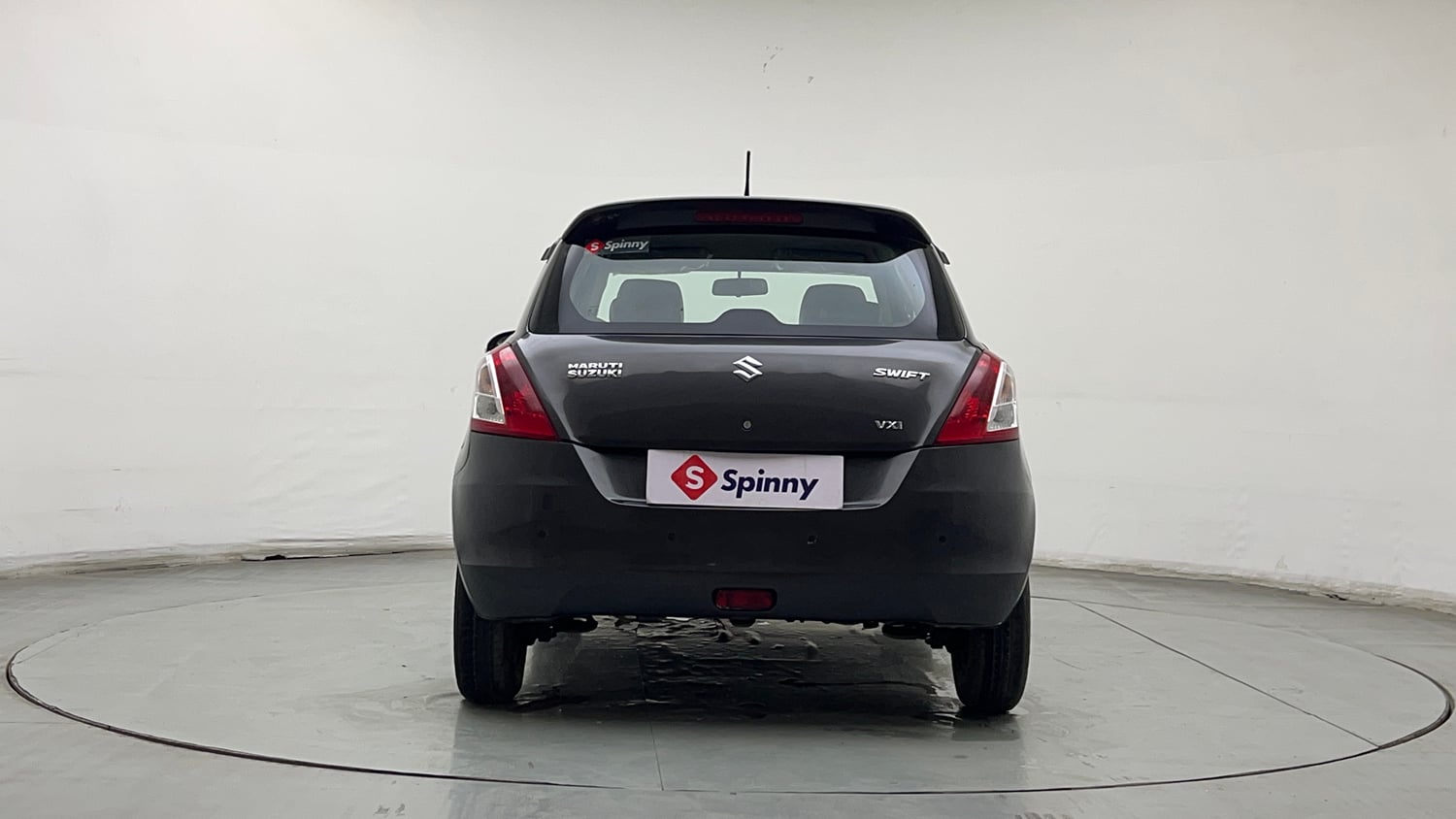 Used 2016 Maruti Suzuki Swift VXI (O) Petrol Manual exterior BACK VIEW