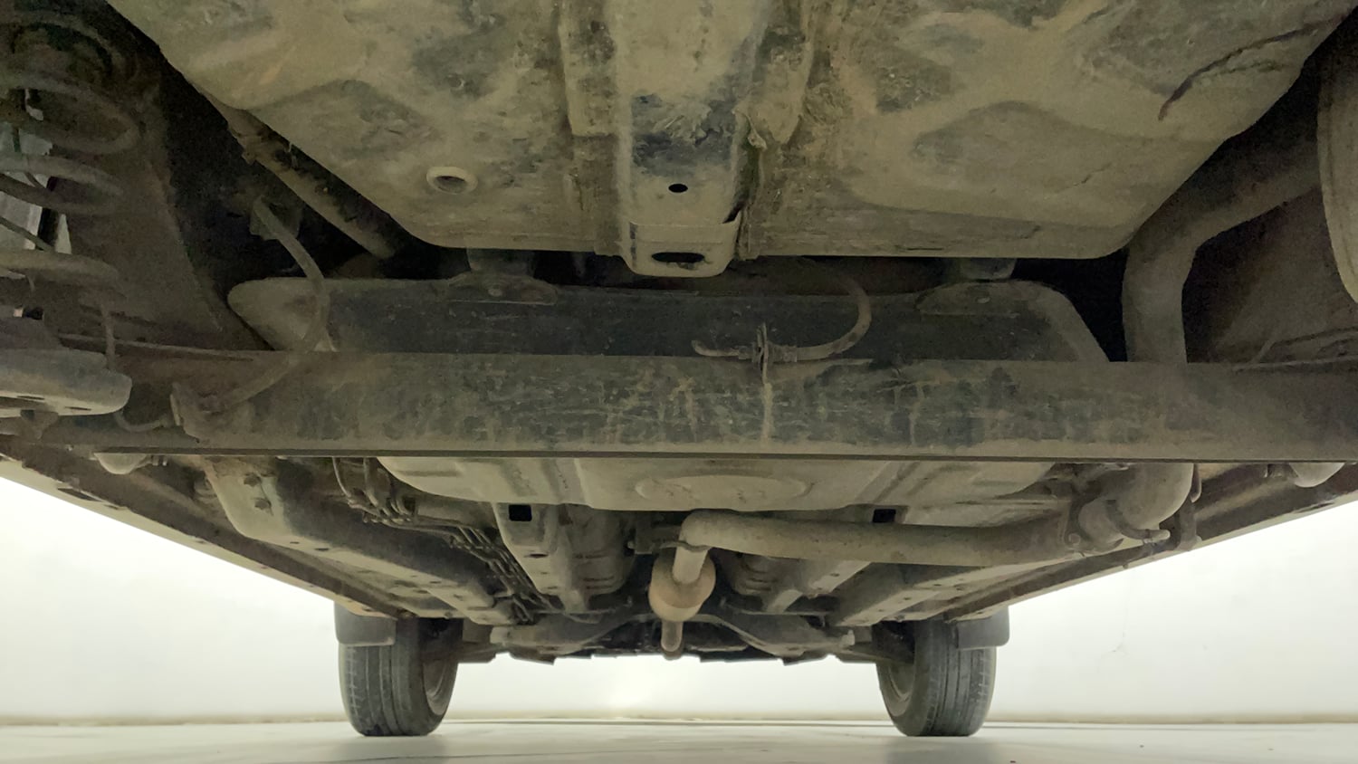 Used 2022 Tata Nexon XZA Plus (S) Petrol Automatic extra REAR UNDERBODY VIEW (TAKEN FROM REAR)