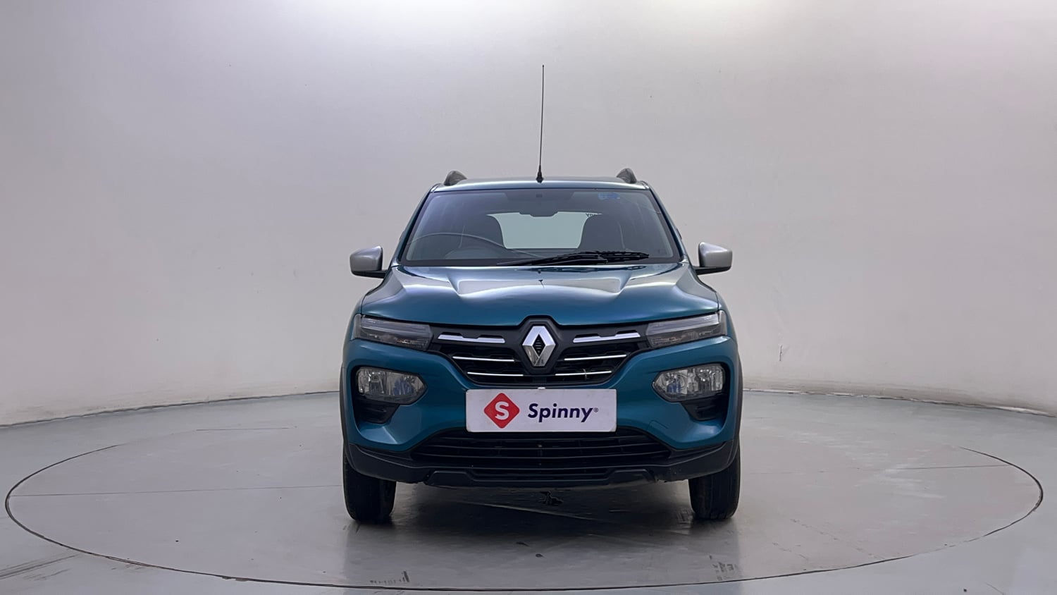 Used 2020 Renault Kwid RXT 1.0 Opt Petrol Manual exterior FRONT VIEW